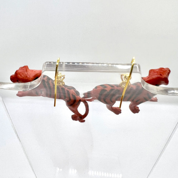 Tiger Earrings - Animal Earrings - Zoo Earrings - Teacher Earrings - Picture 6 of 9